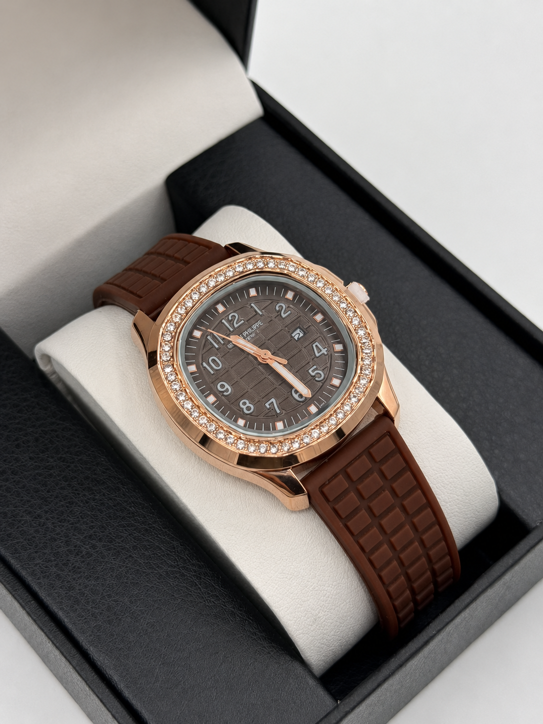 ✨ Eleva tu estilo | Relojes Elegantes con Brillo ⌚